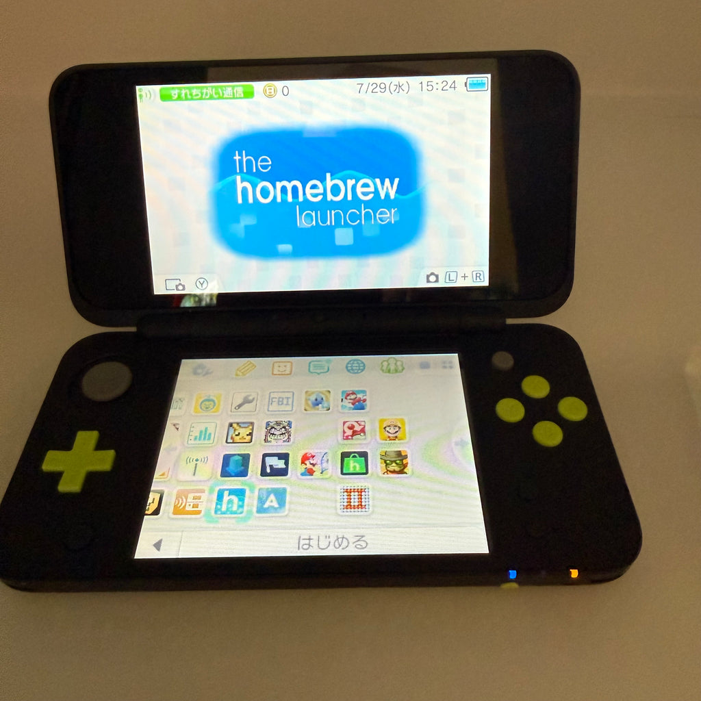 New Nintendo 2DS LL Black & Lime (JP Nintendo 3DS)