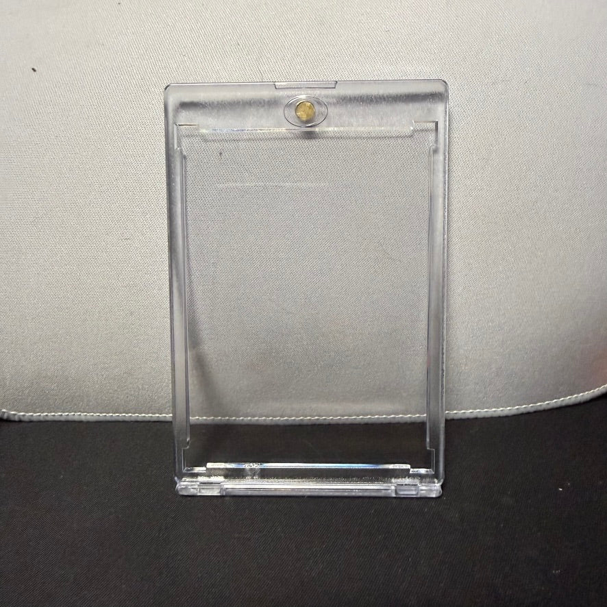 Magnetic Card Holder — 35pt