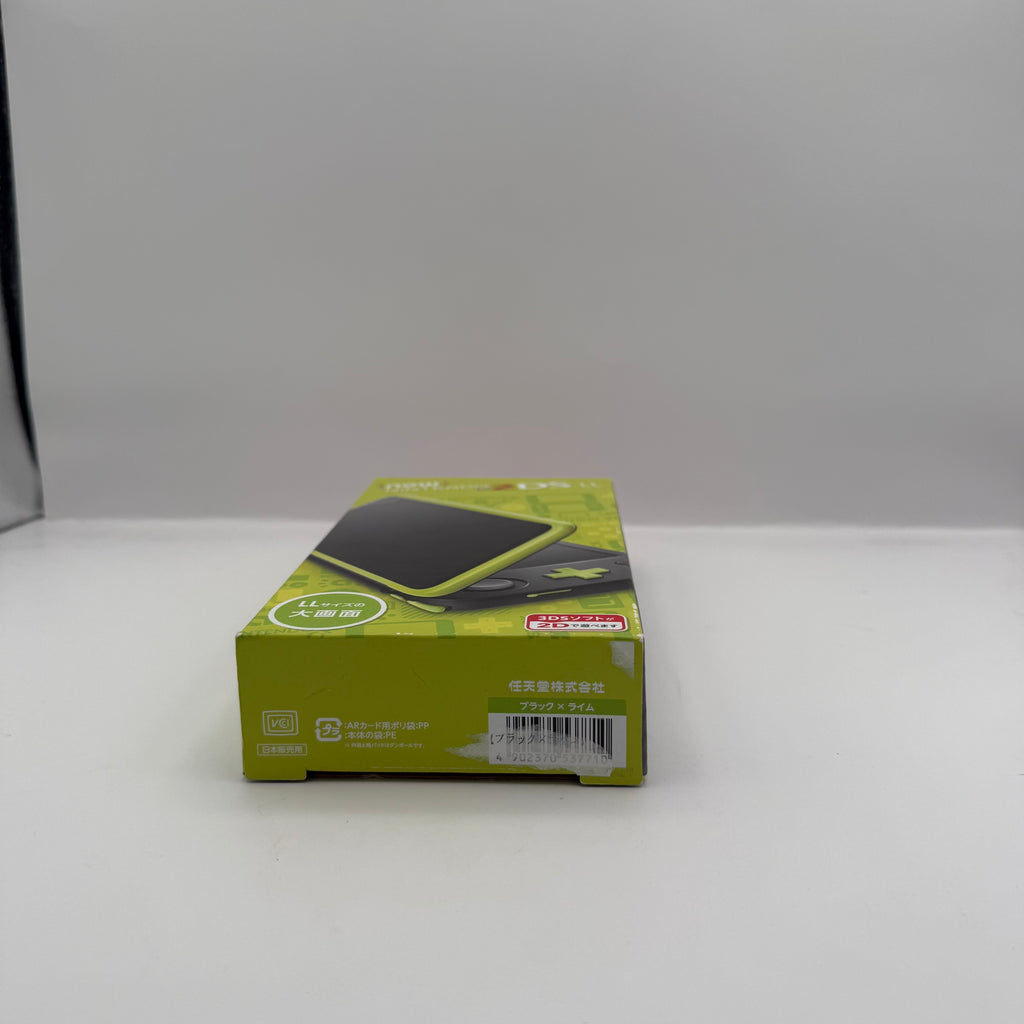 New Nintendo 2DS LL Black & Lime (JP Nintendo 3DS)