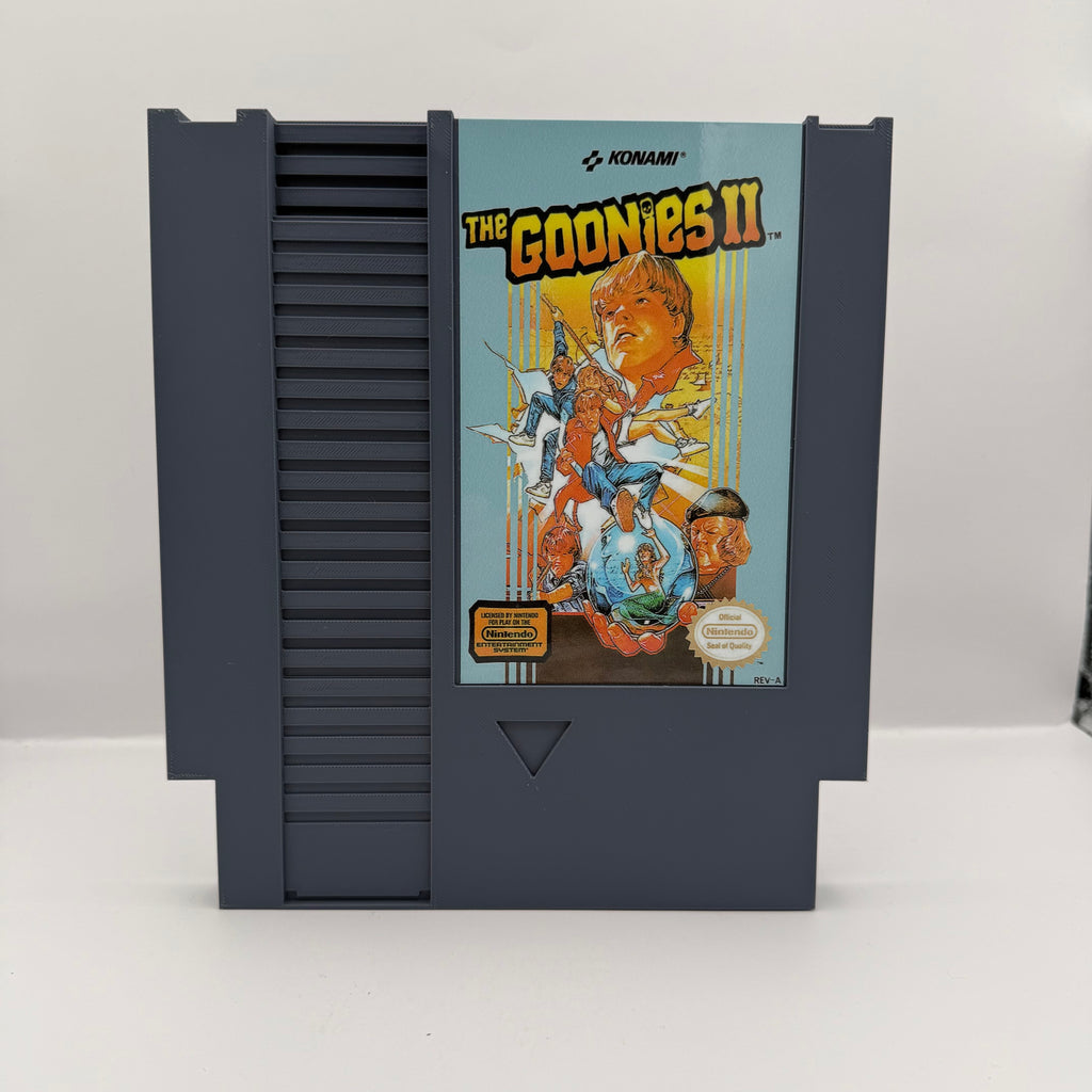 La cartouche NES géante Les Goonies II — Pièce de présentation imprimée en 3D