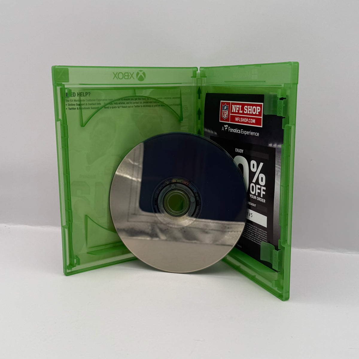 Madden NFL 22 - Xbox Series X - CIB