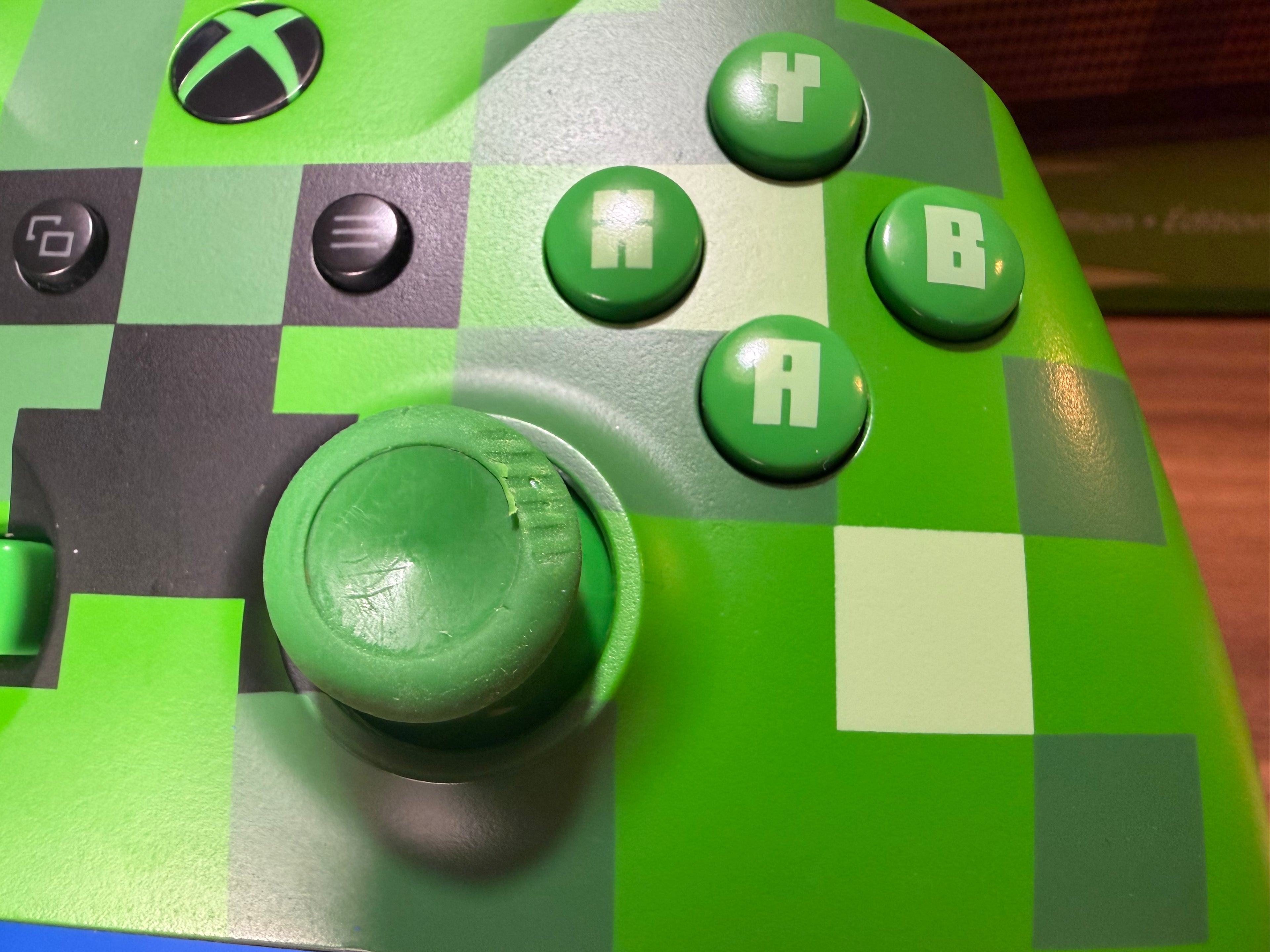 Xbox One S Minecraft Limited Edition 1TB Console with Creeper Controller