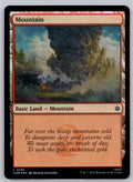 Mountain (0192) The Hobbit Magic: The Gathering Foil Near Mint