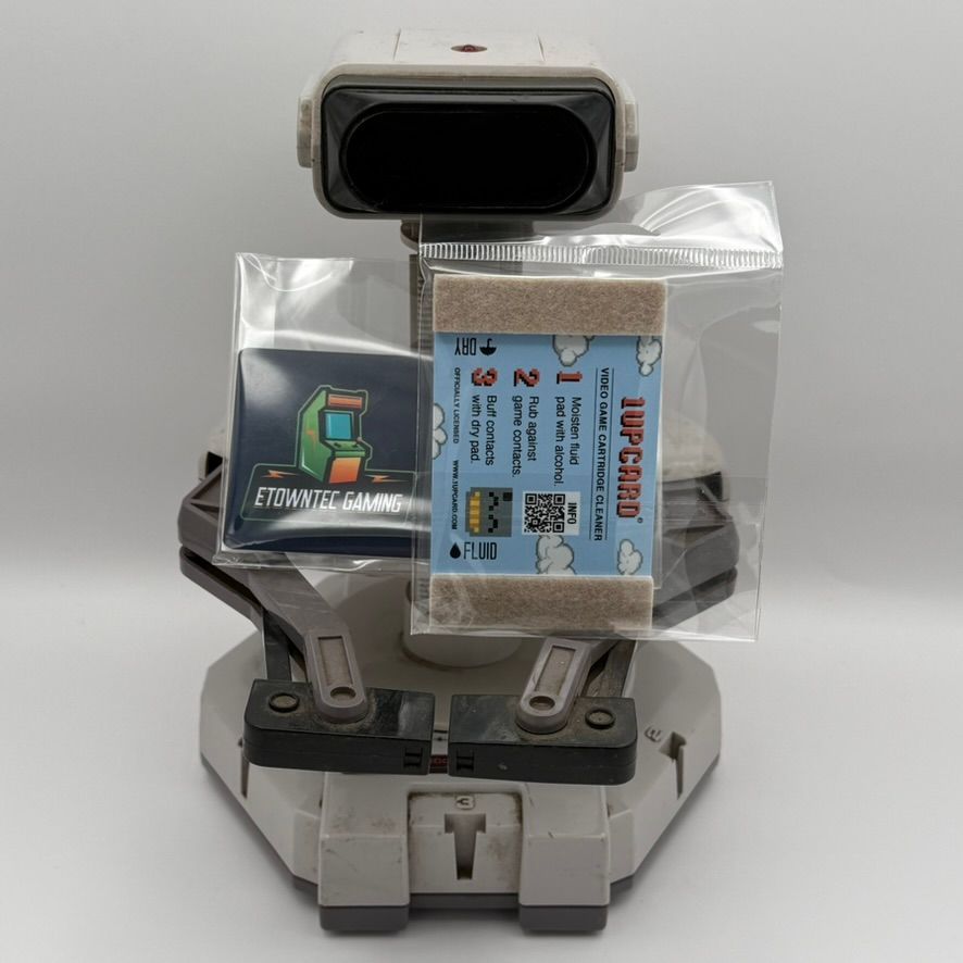 1UPcard Video Game Cartridge Cleaning Card